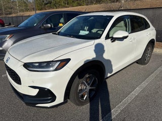 2023 Honda HR-V with Platinum White Pearl Exterior