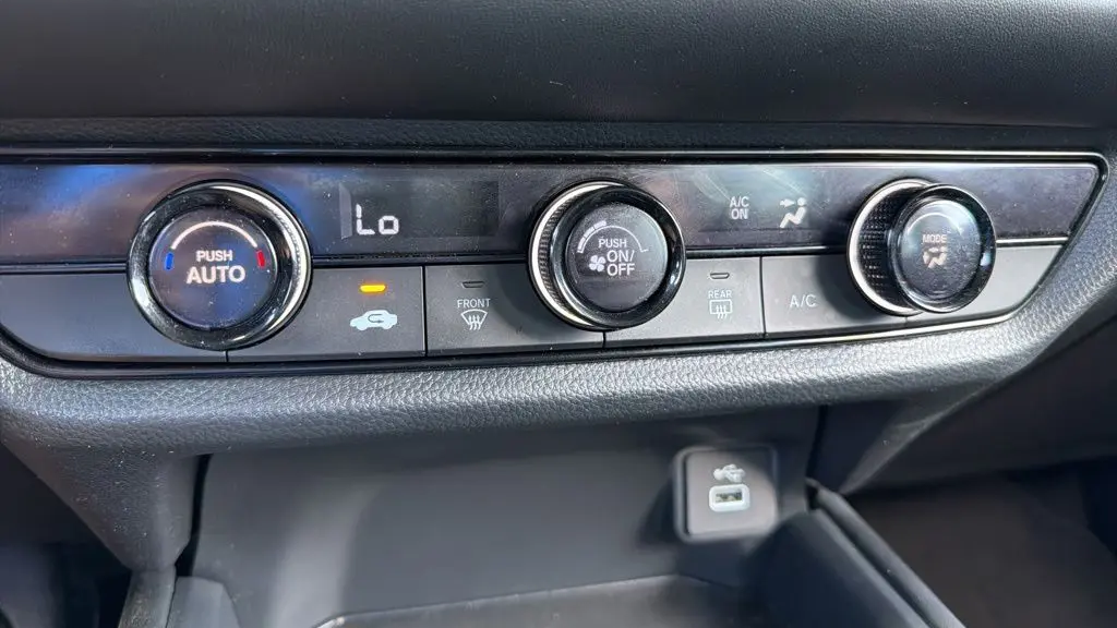 2025 Honda HR-V LX