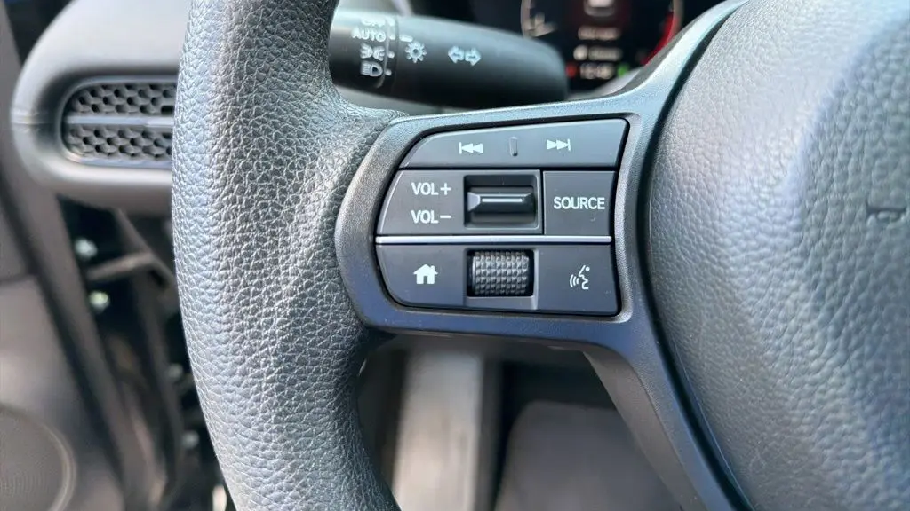 2025 Honda HR-V LX