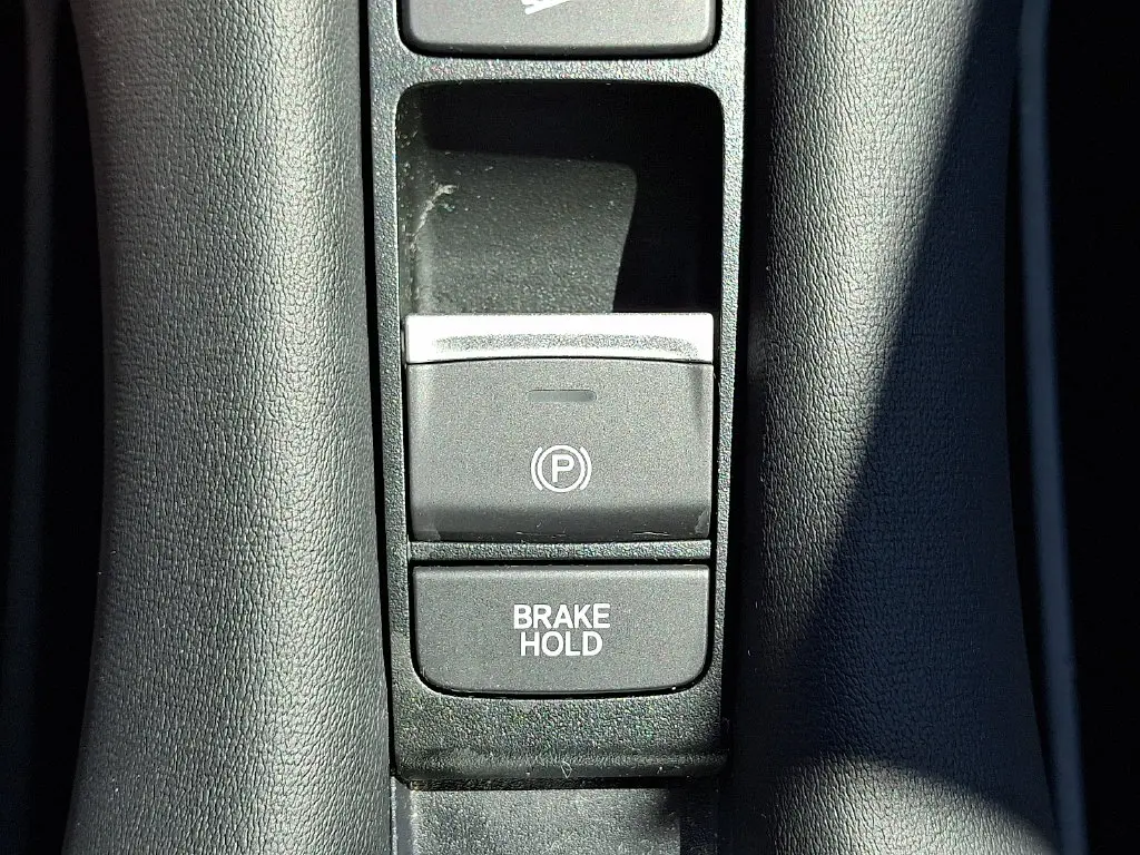 2024 Honda HR-V - $22,800