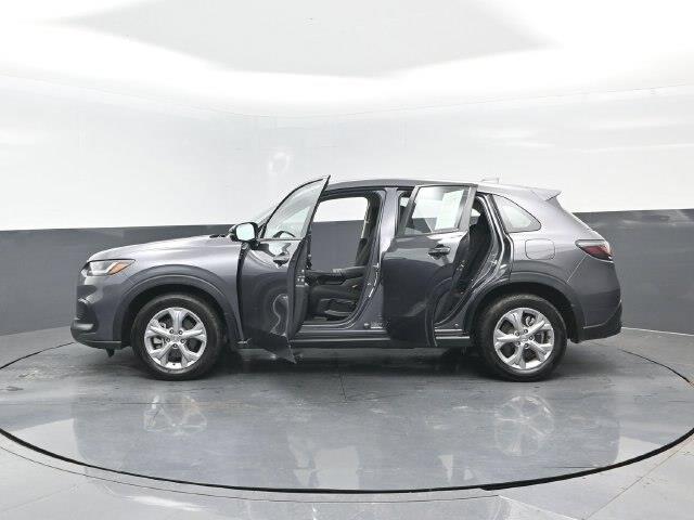 2025 Honda HR-V - $25,000