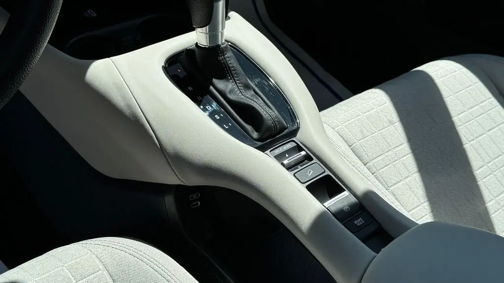 2026 Honda HR-V LX