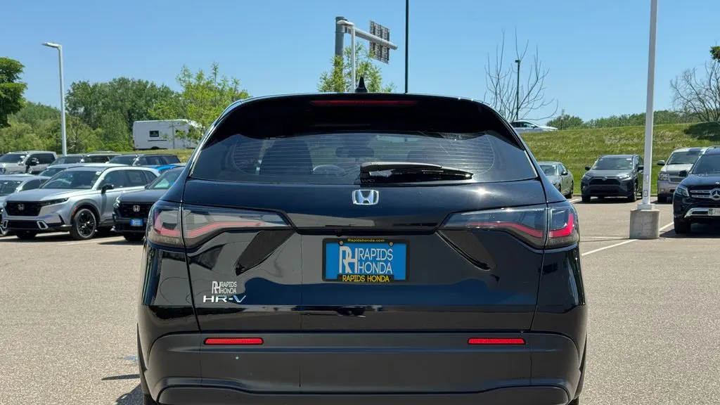 2025 Honda HR-V LX