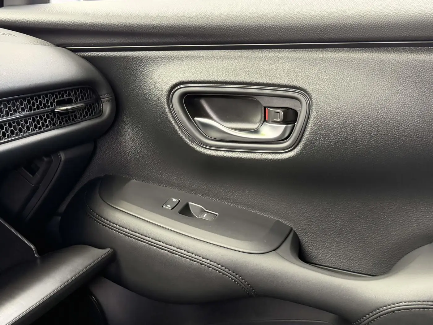 2026 Honda HR-V - $27,348