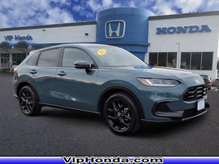 2025 Honda HR-V with Nordic Forest Pearl Exterior