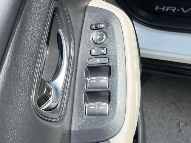 2027 Honda HR-V - $31,755