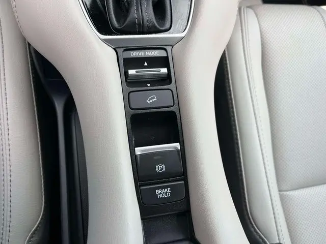 2027 Honda HR-V - $31,755
