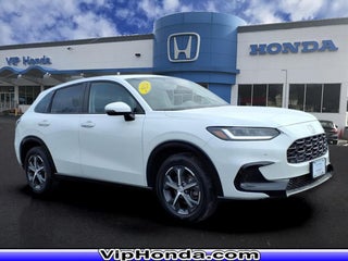 2024 Honda HR-V with Platinum White Pearl Exterior