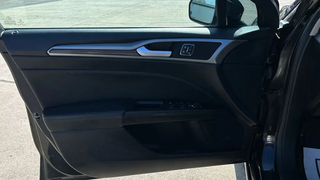2019 Ford Fusion SEL