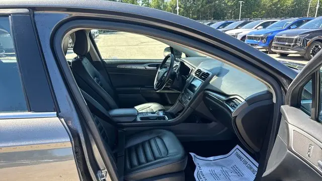 2020 Ford Fusion SEL