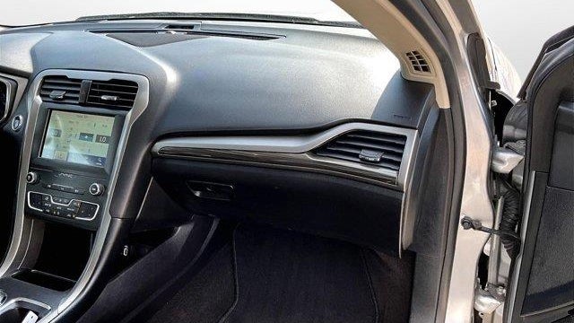 2020 Ford Fusion SEL