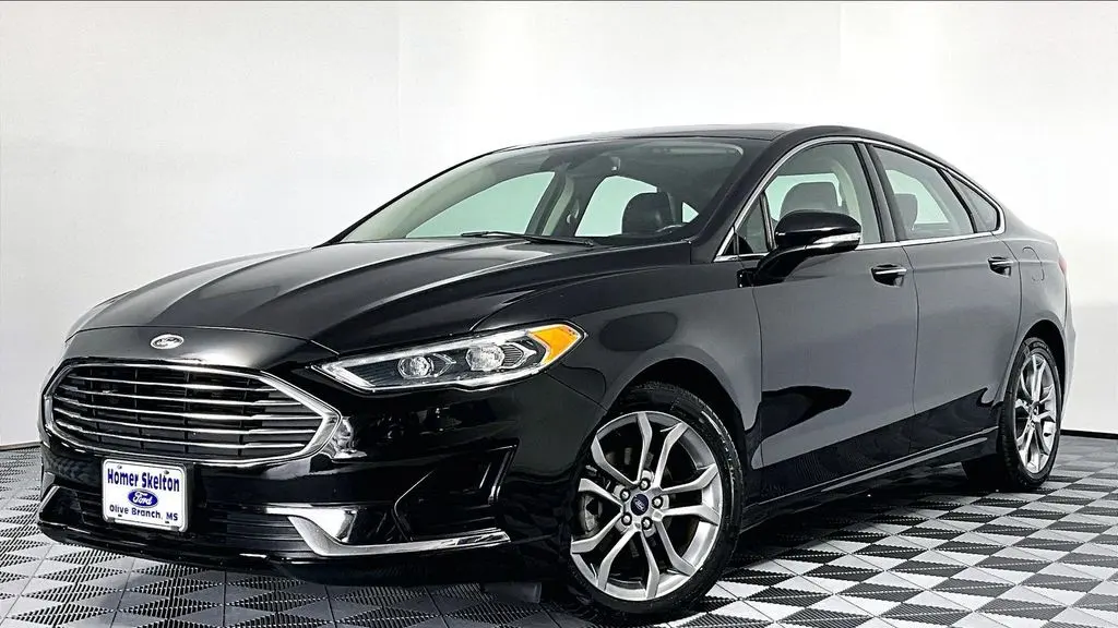 2019 Ford Fusion SEL