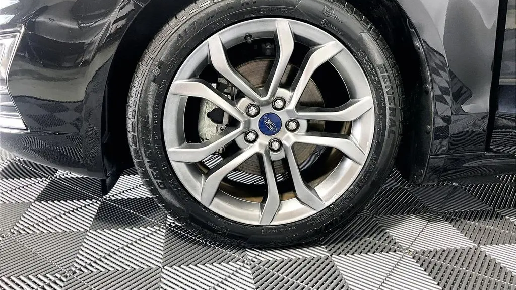 2019 Ford Fusion SEL