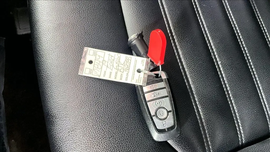 2019 Ford Fusion SEL