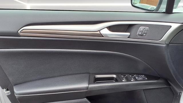 2020 Ford Fusion SEL