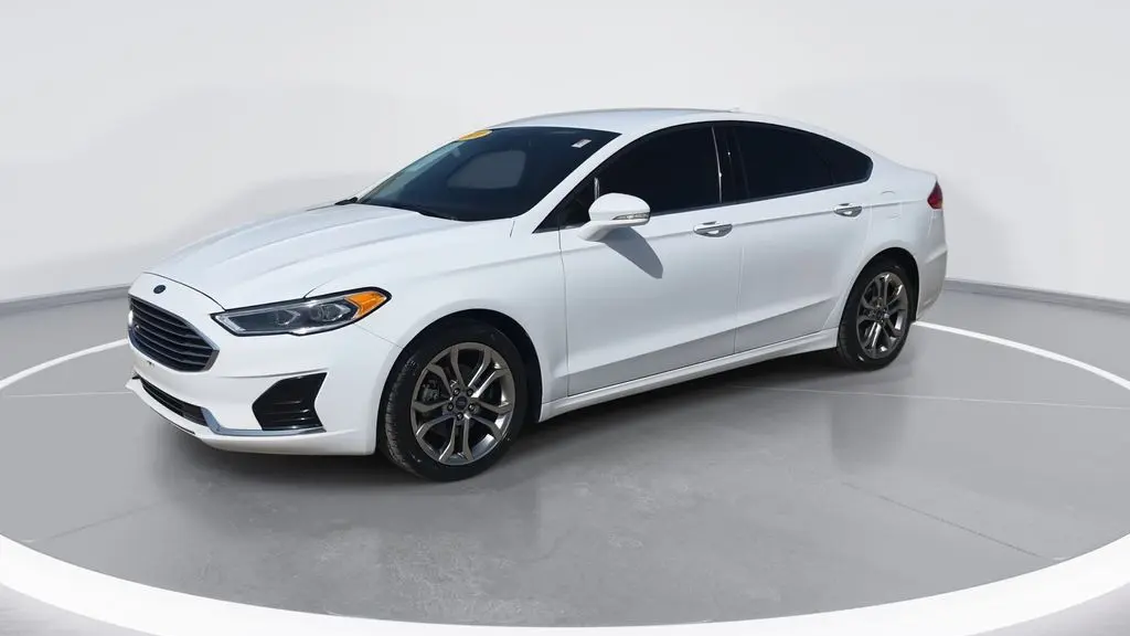 2020 Ford Fusion SEL