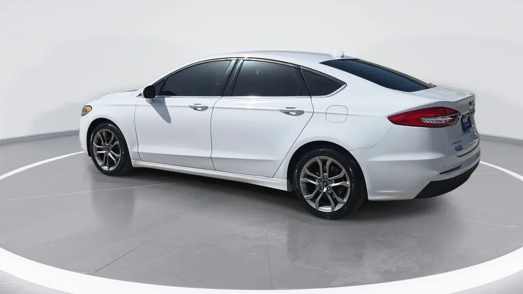 2020 Ford Fusion SEL