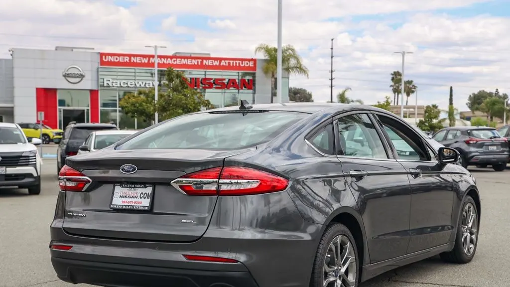 2020 Ford Fusion SEL