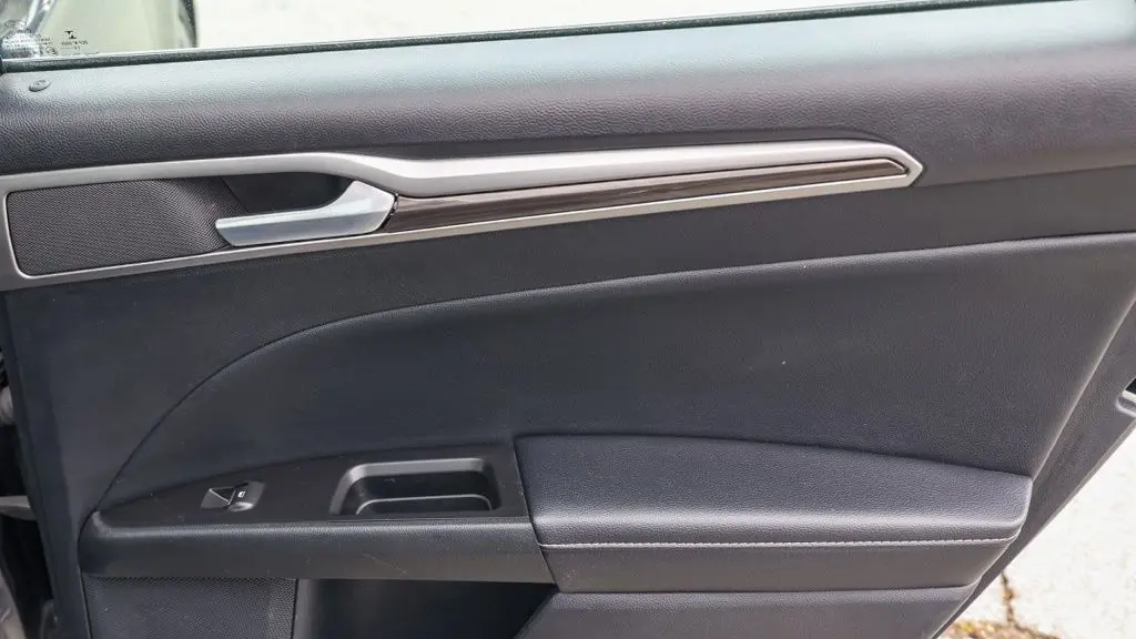 2020 Ford Fusion SEL