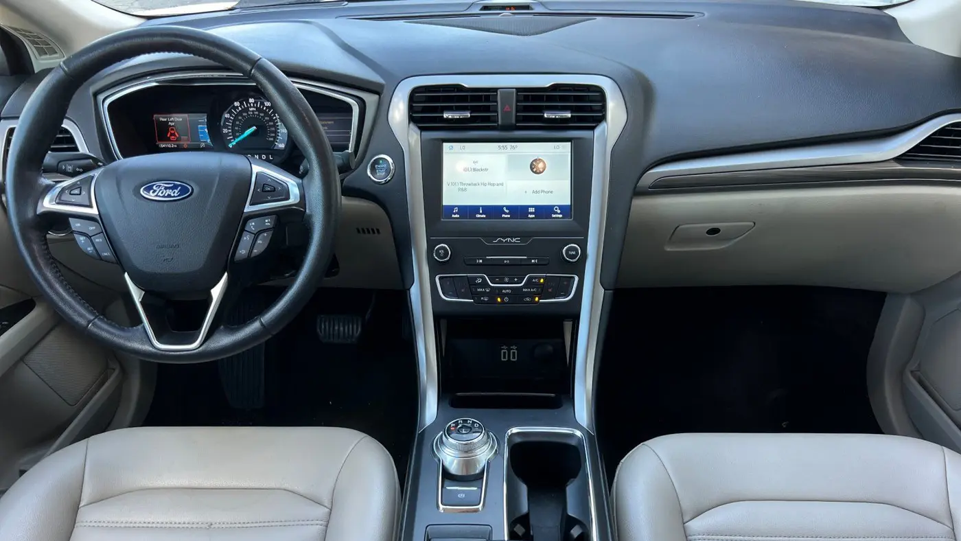 2020 Ford Fusion SEL