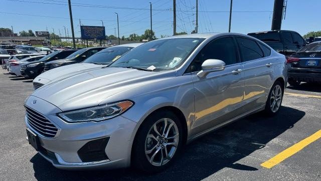 2020 Ford Fusion SEL