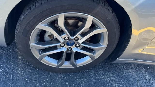 2020 Ford Fusion SEL