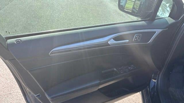 2020 Ford Fusion SEL
