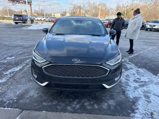 2019 Ford Fusion with Agate Black Exterior