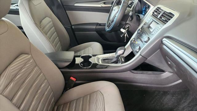 2016 Ford Fusion S