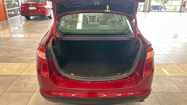 2014 Ford Fusion S