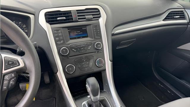 2016 Ford Fusion S