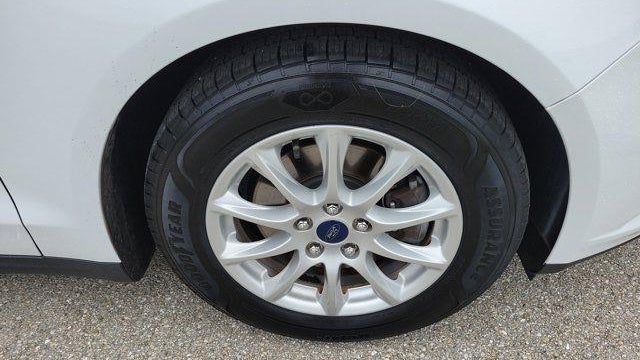 2015 Ford Fusion S
