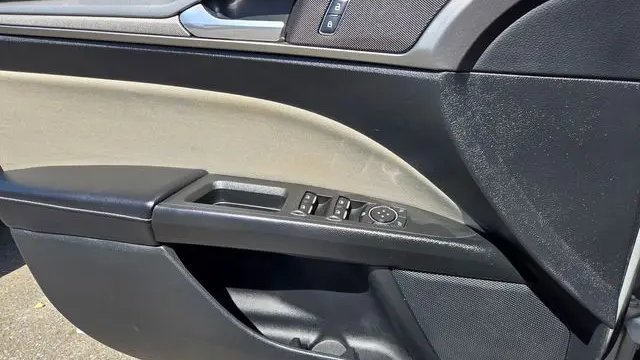 2017 Ford Fusion S