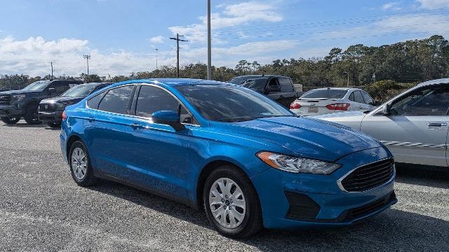 2020 Ford Fusion S