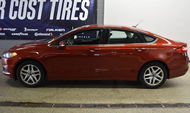 2014 Ford Fusion SE — photo 1 of 12
