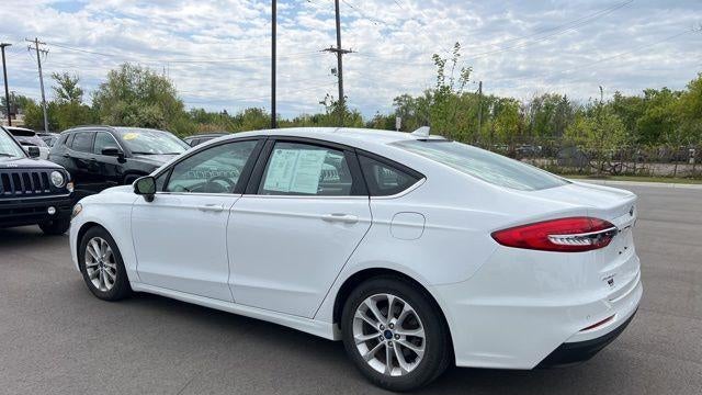 2020 Ford Fusion SE