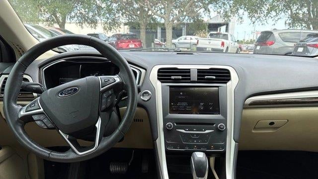 2015 Ford Fusion SE