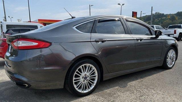 2016 Ford Fusion - $10,000