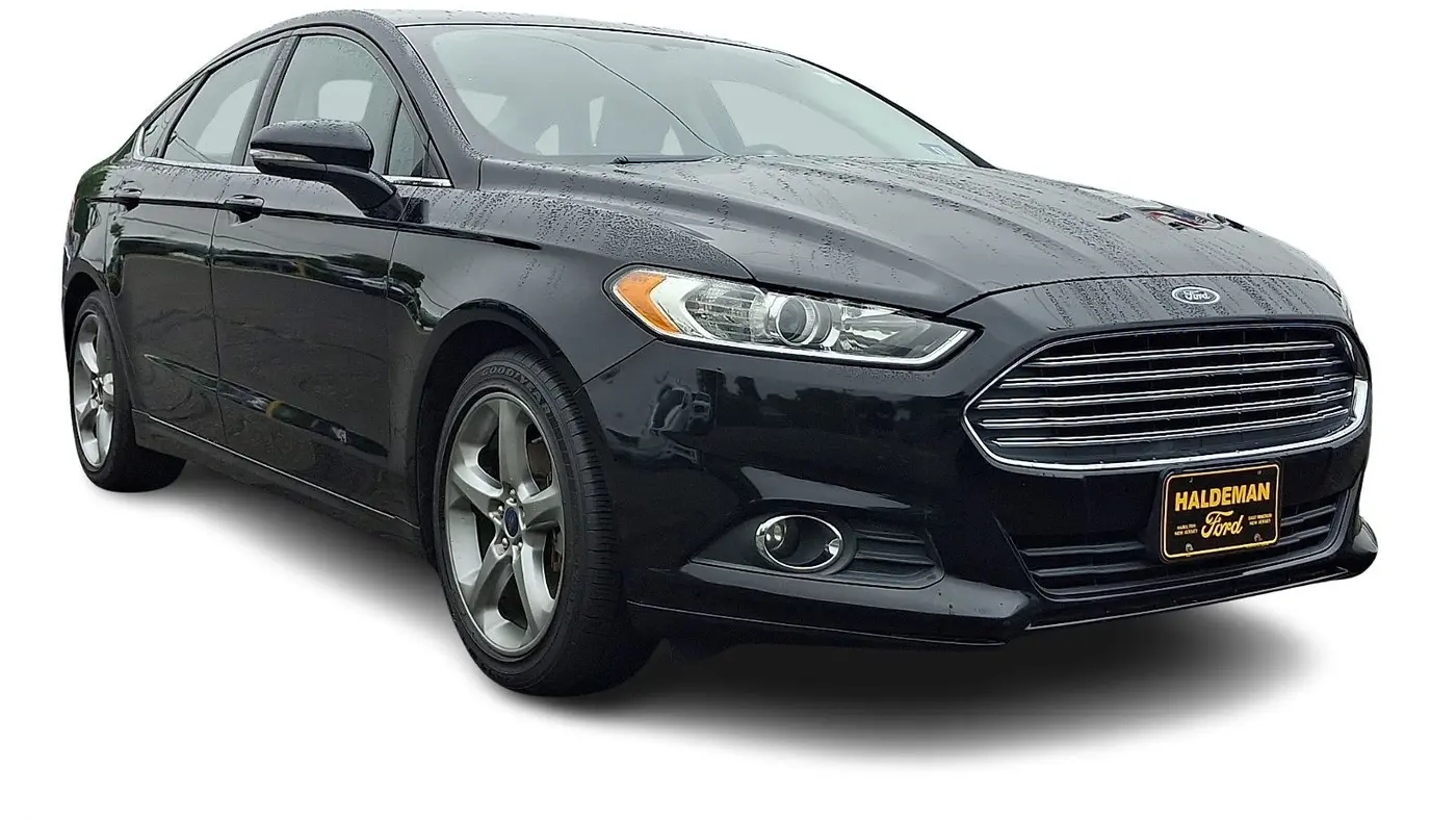 Preowned 2016 Ford Fusion SE for Sale