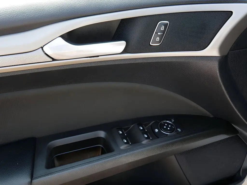 2019 Ford Fusion - $15,045