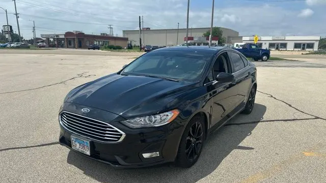 Preowned 2020 Ford Fusion SE for Sale