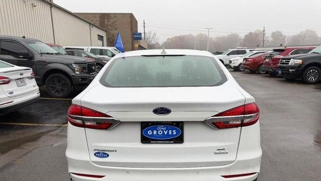 2020 Ford Fusion SE