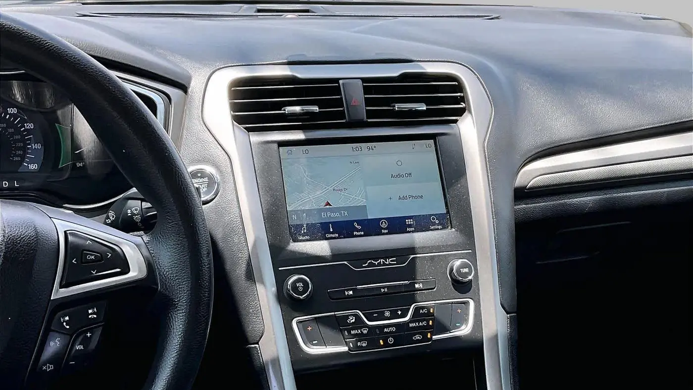2020 Ford Fusion SE
