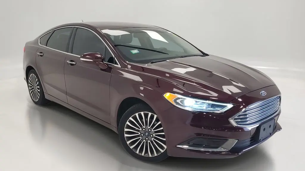 Preowned 2018 Ford Fusion SE for Sale