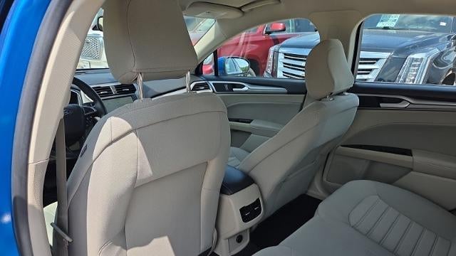 2020 Ford Fusion SE