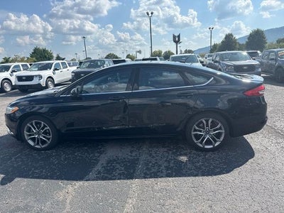 2017 Ford Fusion SE 4DR Sedan