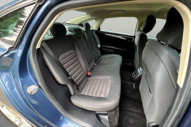 2018 Ford Fusion - $15,900