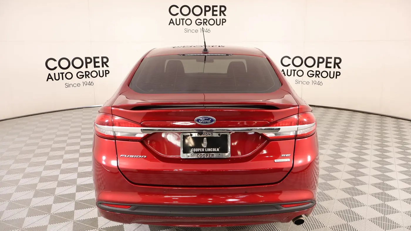 2018 Ford Fusion SE