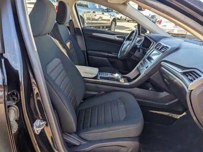 2020 Ford Fusion SE 4DR Sedan