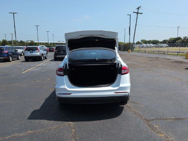 2020 Ford Fusion - $15,977